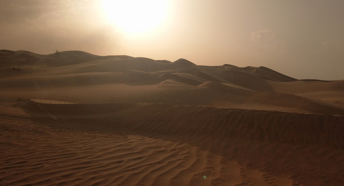 Oman, il tramonto nel deserto Rub’ Al Khali