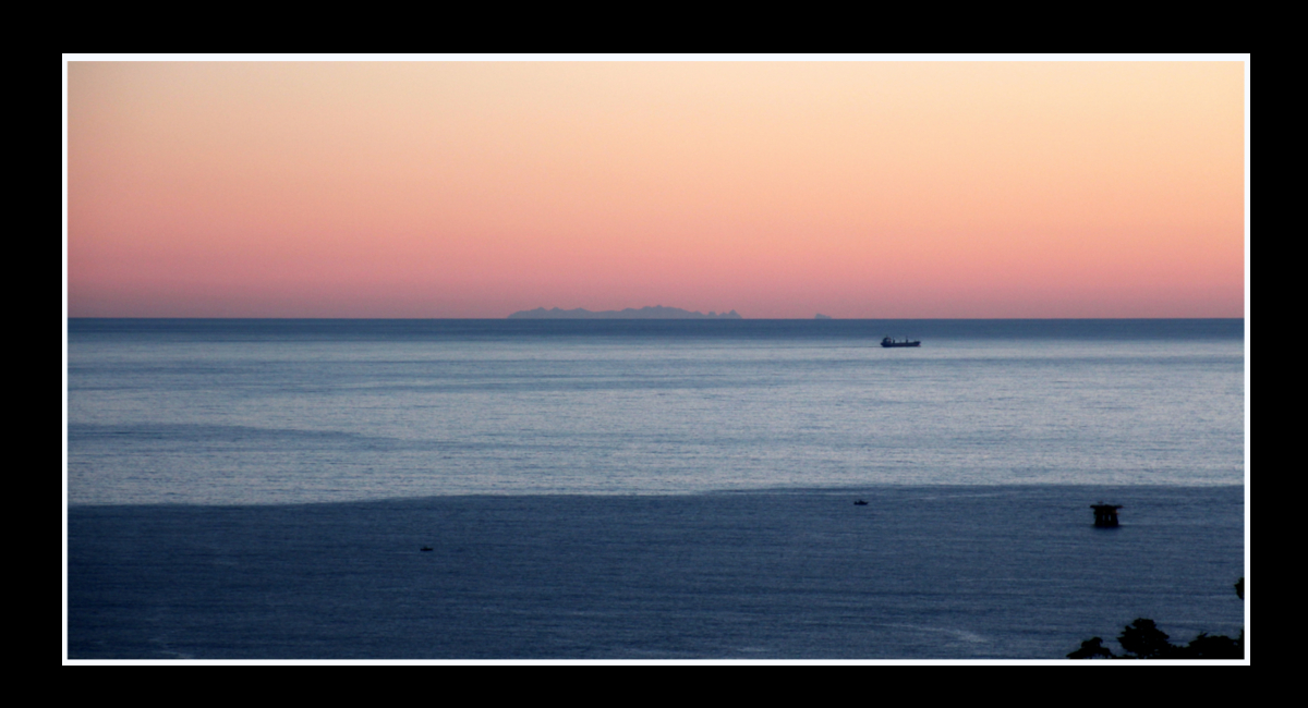 quando dal poggiolo di casa si vede la Corsica…