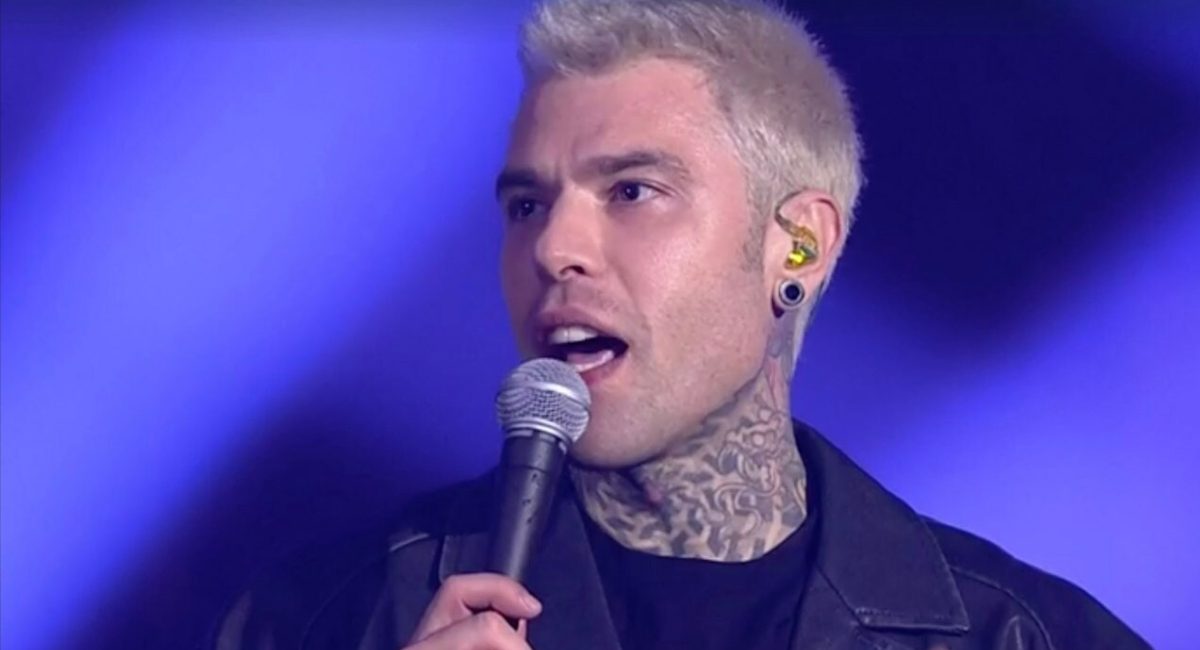 Standing ovation (mia) per Fedez…